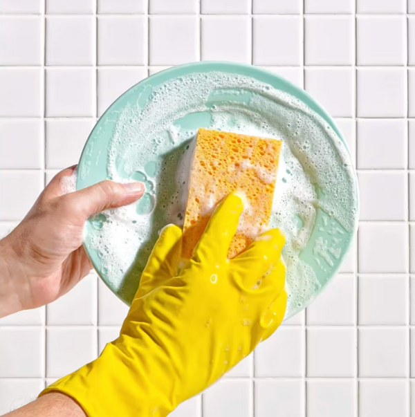 The best plastic-free dish sponges to use to avoid microplastics in your food and kitchen